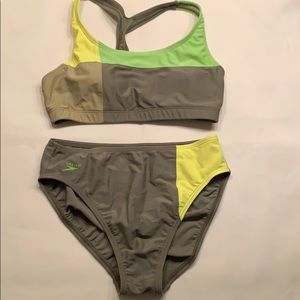 Speedo color block bikini size medium